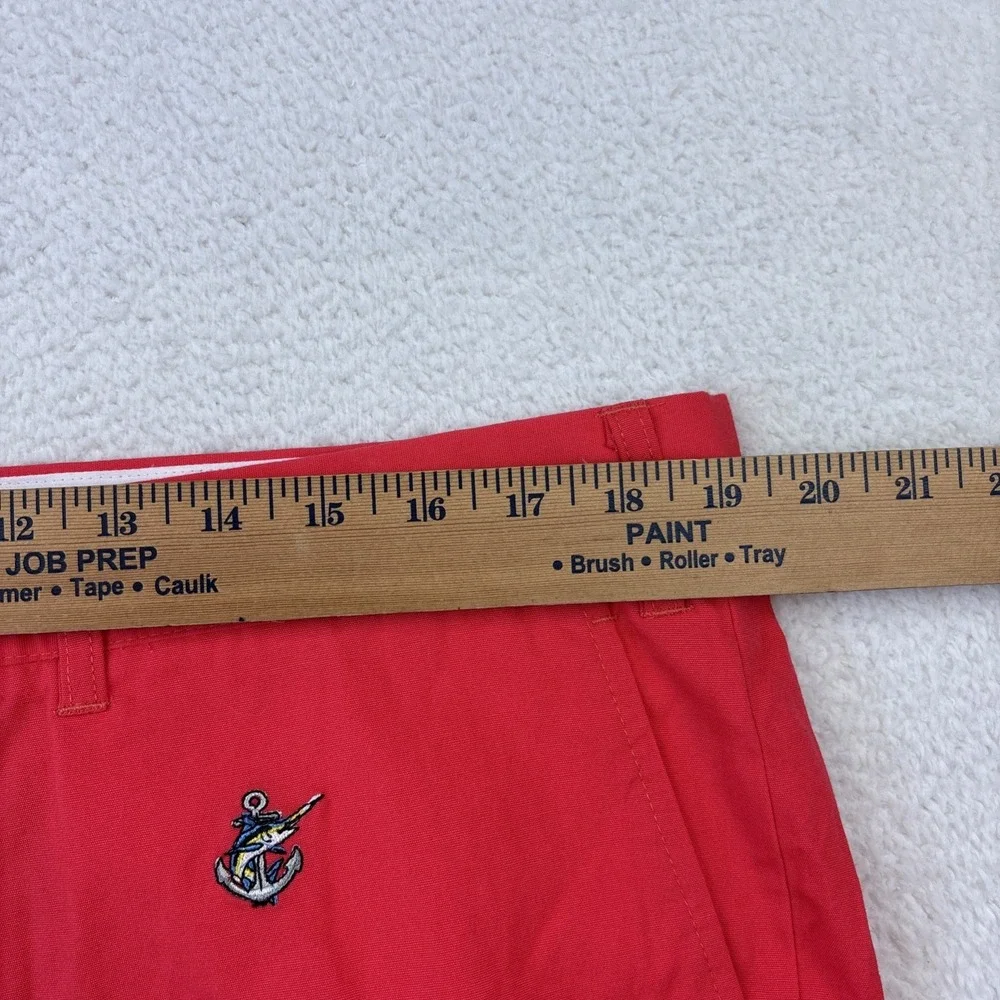 NEW CASTAWAY NANTUCKET Mens Chino Shorts Size 38 Embroidered Anchor Fish Preppy